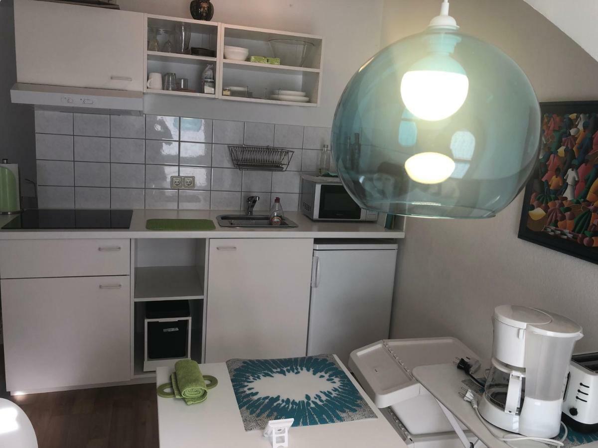 Studio Ochsenfurt Mit Sonnigem Balkon Εξωτερικό φωτογραφία